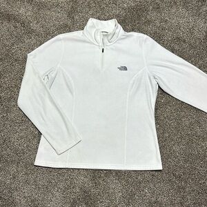 The North Face Glacier Women’s fleece 1/4 zip pullover white no size tag/ medium